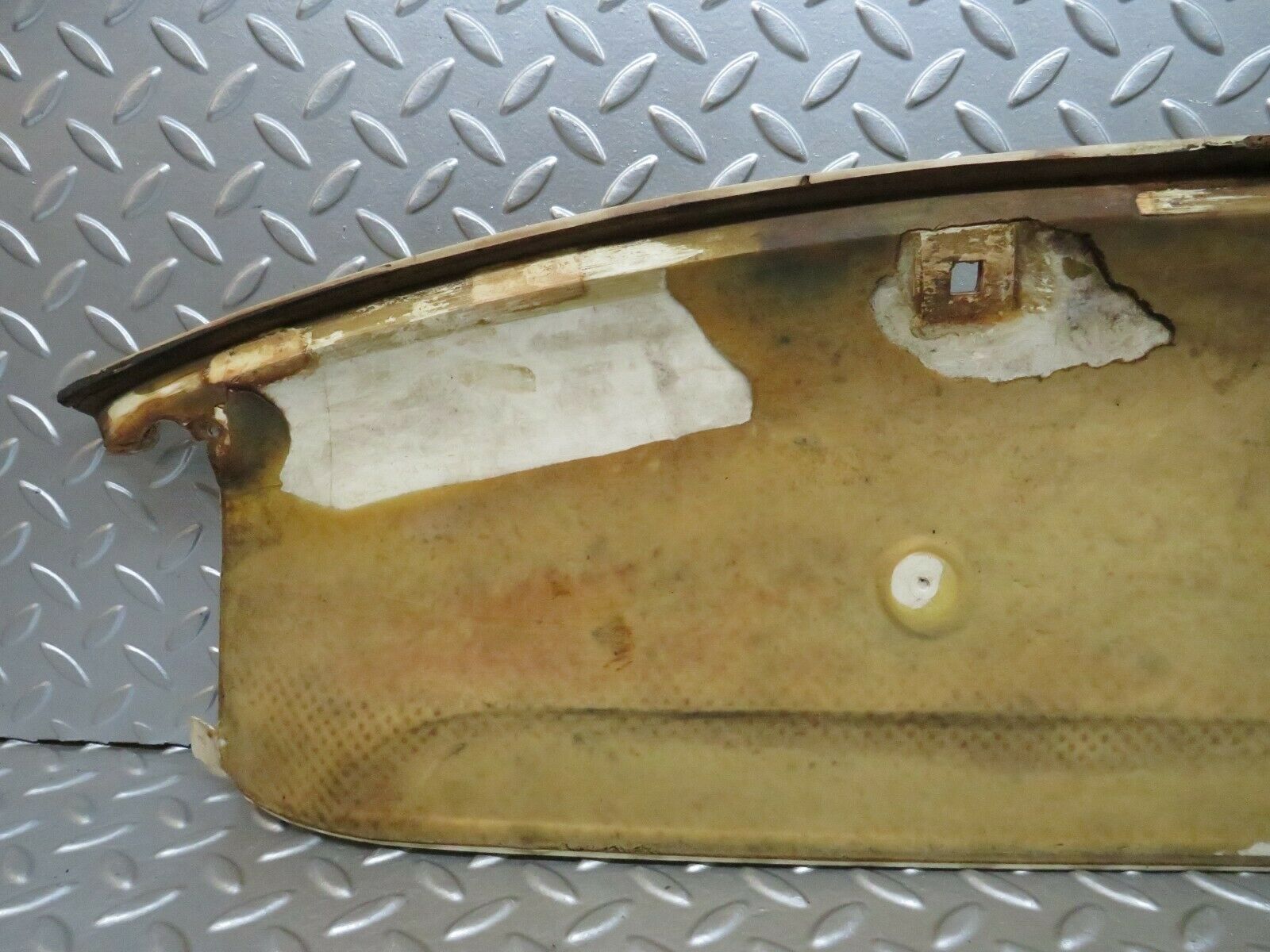23743 Mercedes-Benz C107 450SLC Coupe Headlining Roof Panel Front Cream