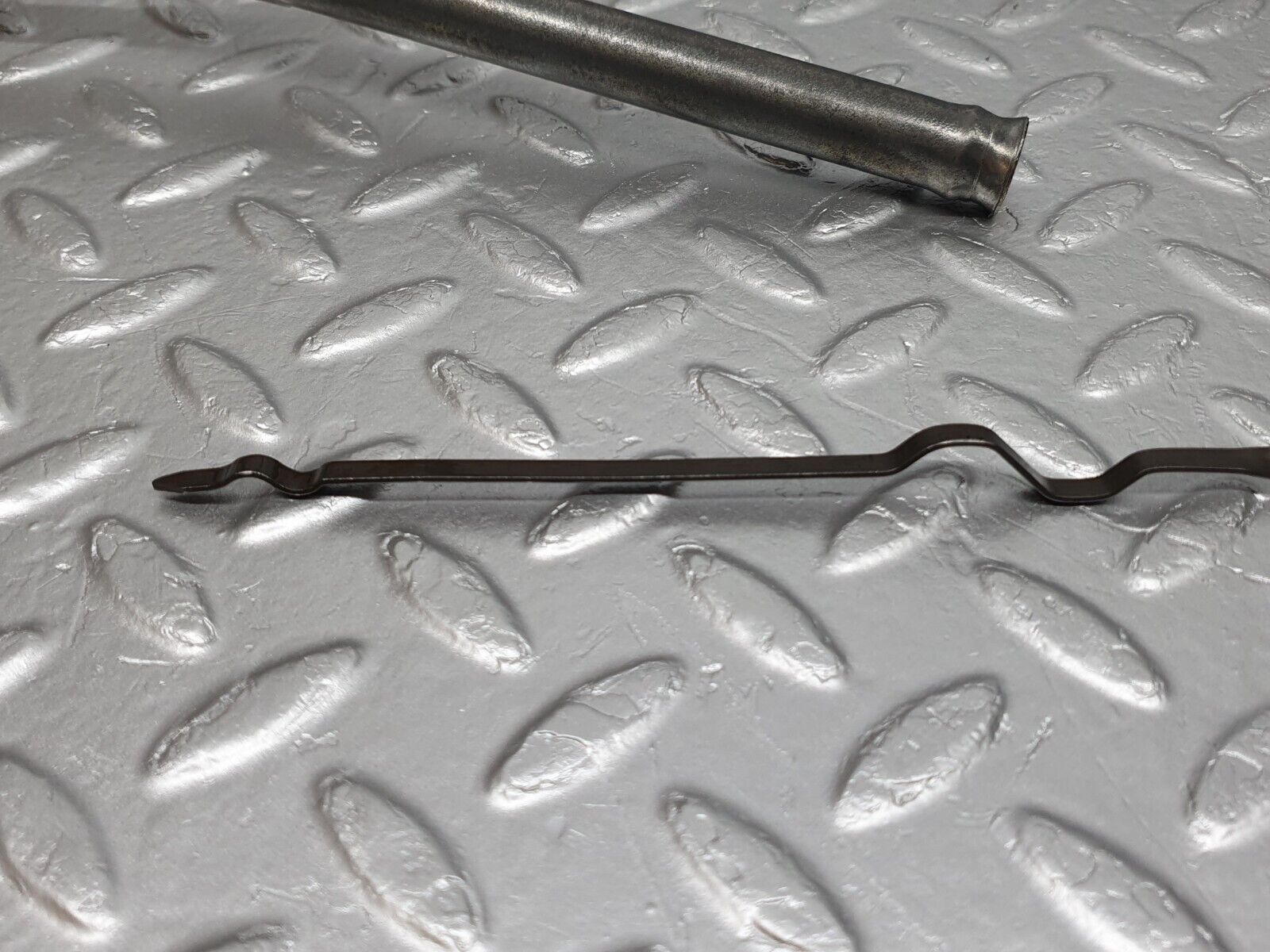 41323 Mercedes-Benz W123 300D Automatic Gearbox Oil Dipstick 722.118