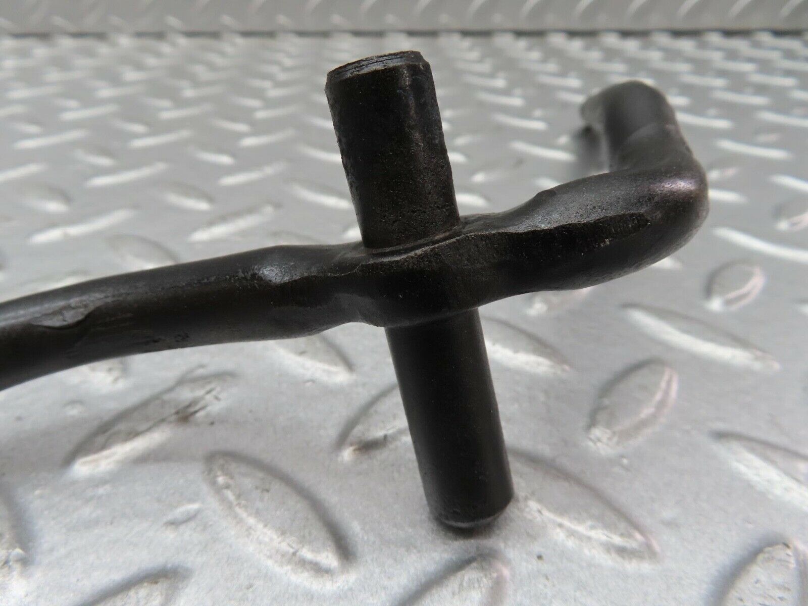 13541 Mercedes-Benz W123 200 Accelerator Pedal Linkage