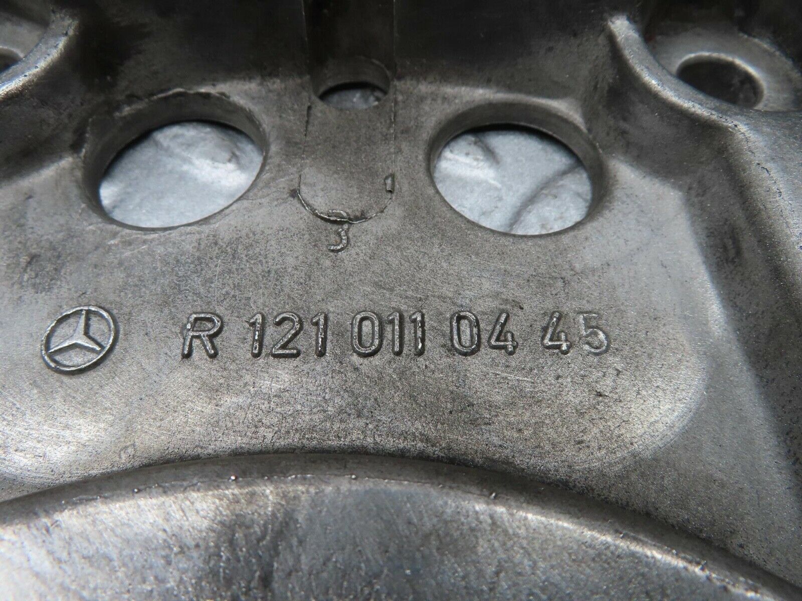 13158 Mercedes-Benz W111 220S Gearbox Flange 1210110445