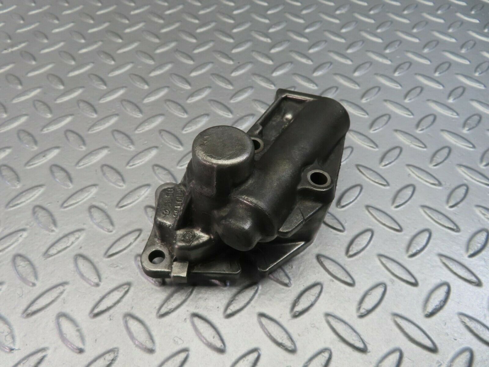 9821 Mercedes-Benz C123 280CE Coupe Ignition Distributor Housing 1101580515