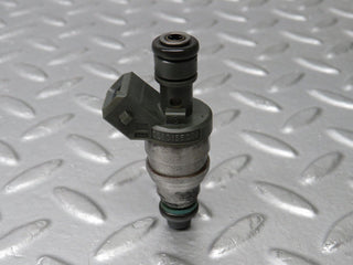 W124 Cabriolet fuel injector used OEM
