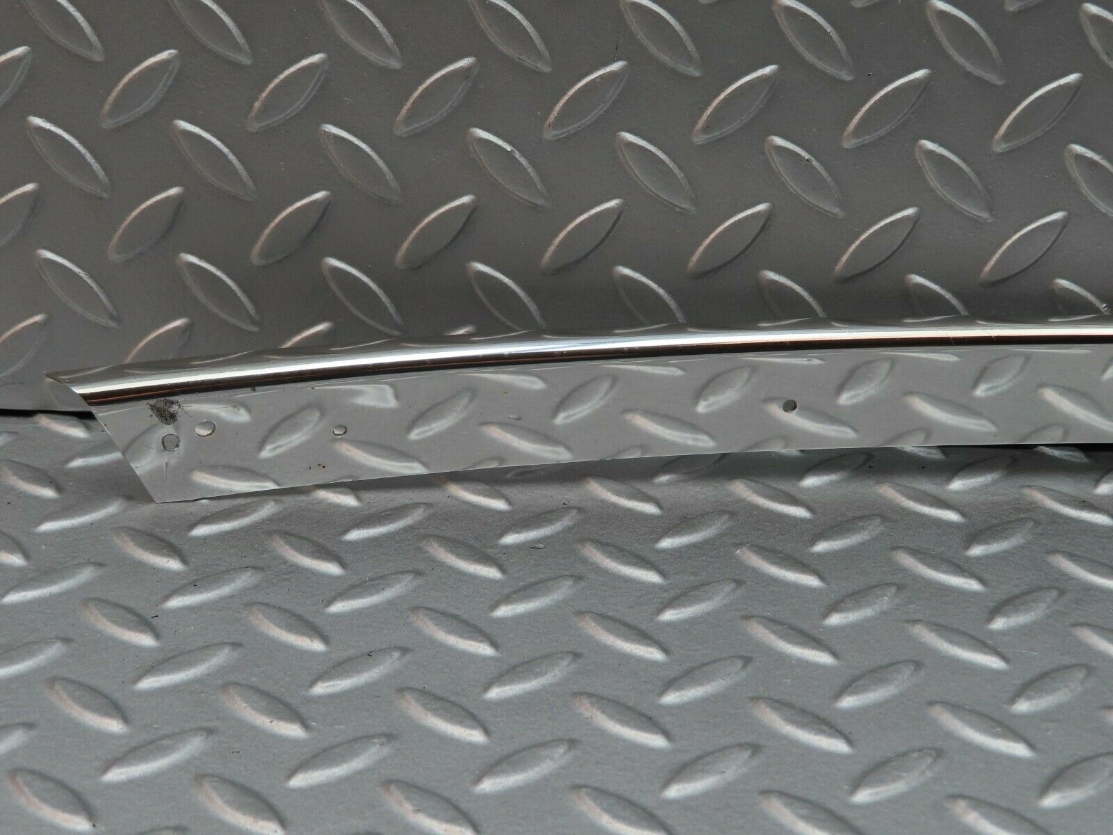 5078 Mercedes-Benz R107 350SL Coupe A Pillar Chrome Trim Left