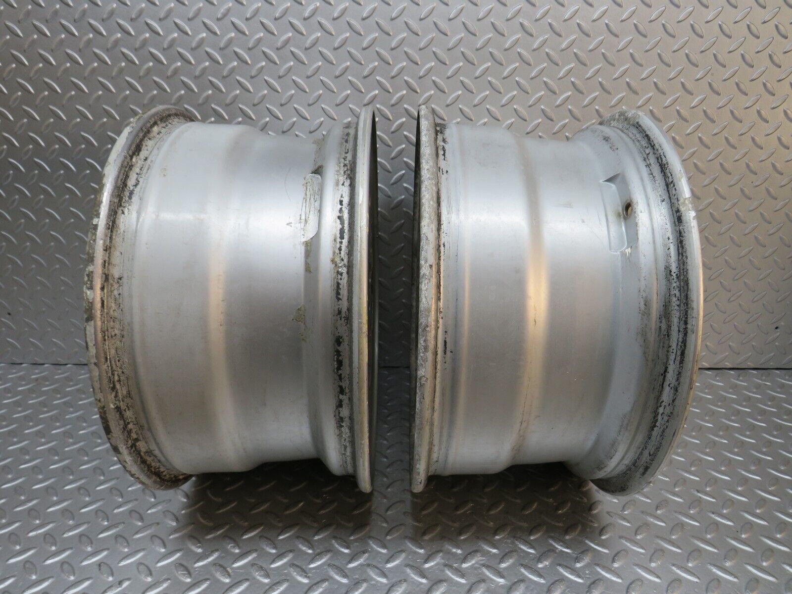 39530 Mercedes-Benz Alloy Wheel Set 8Jx16H2 ET34 1244011402