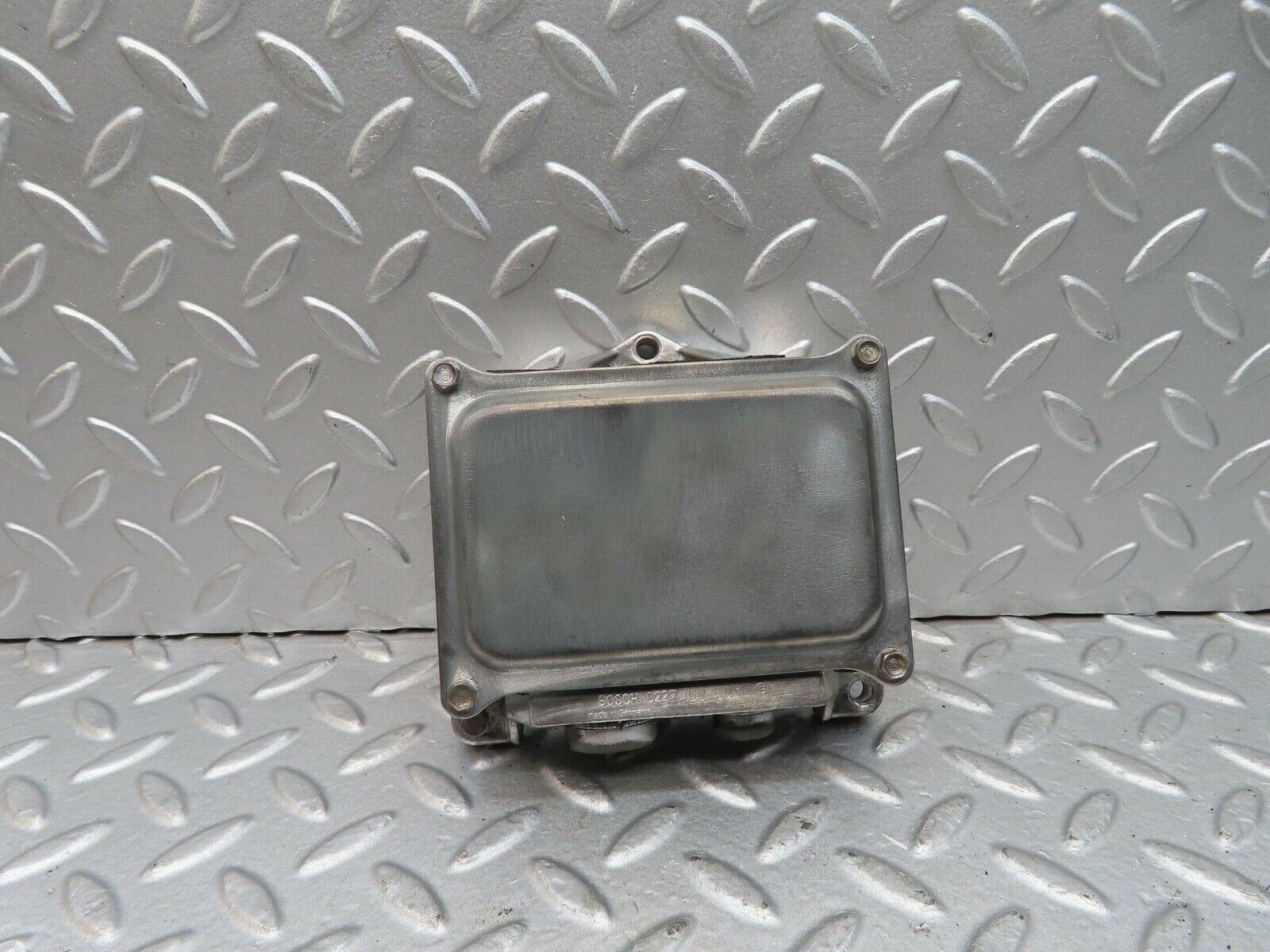 14350 Mercedes-Benz W116 350SE Ignition Control Unit Bosch 0227100001
