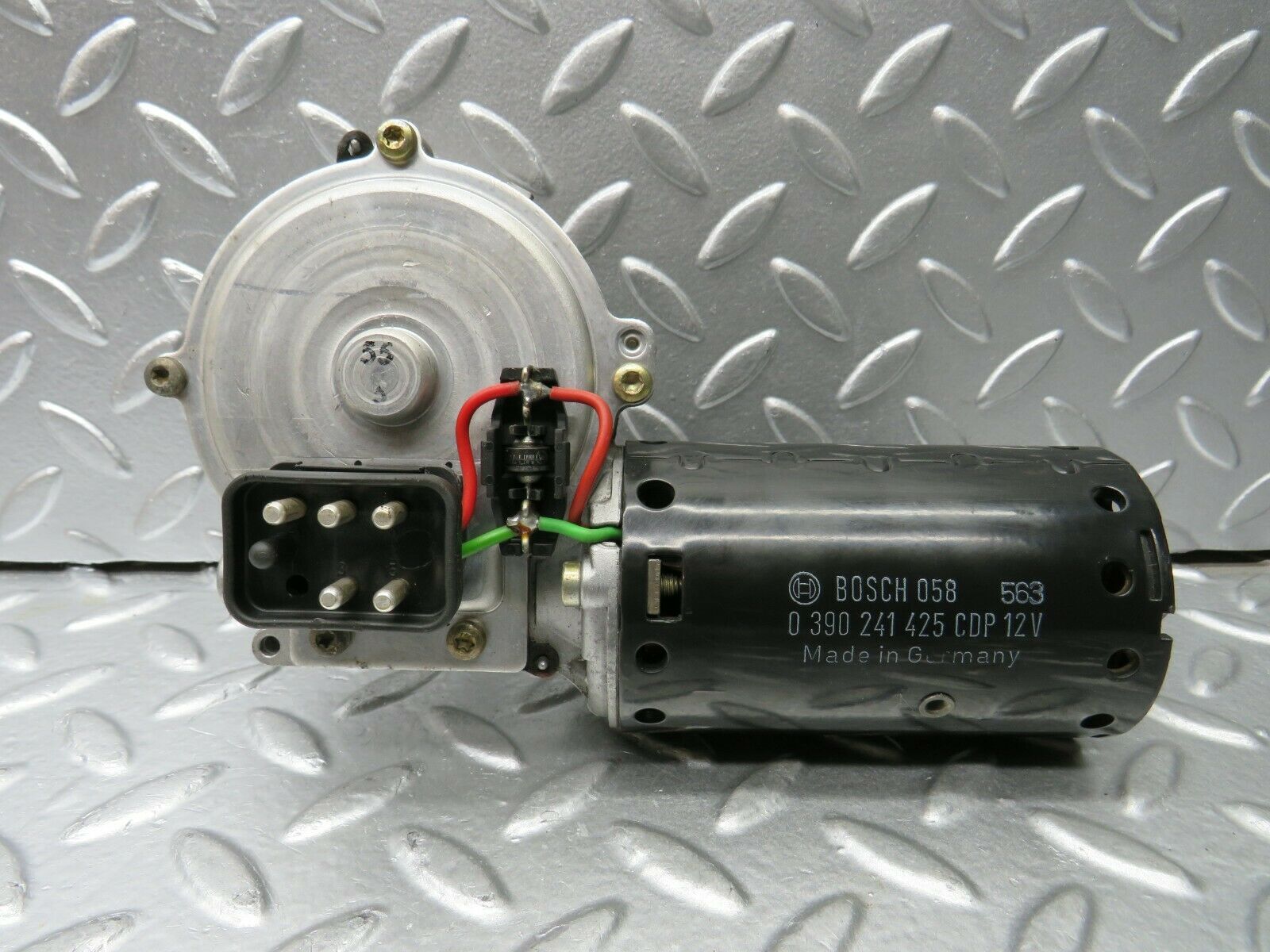 22507 Mercedes-Benz C124 E220 Coupe Wiper Motor Bosch 0390241425