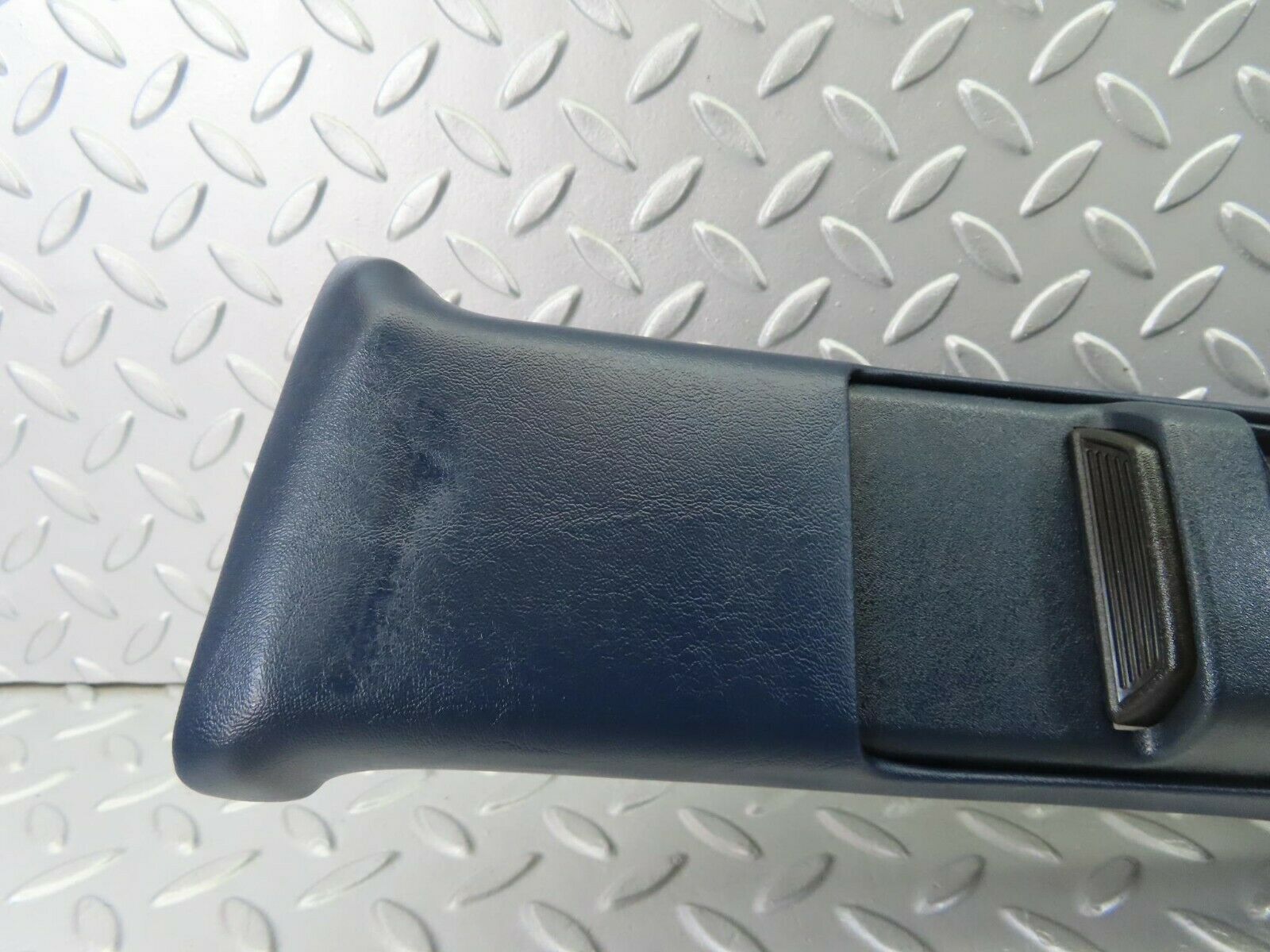 10324 Mercedes-Benz W201 190E B Pillar Cover Left Side Blue 2016921789