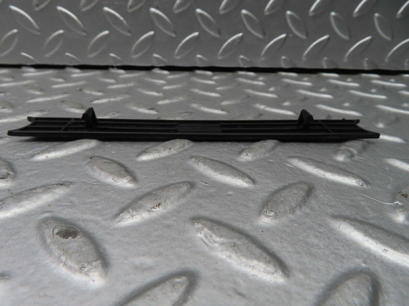 21689 Mercedes-Benz W126 300SE Dashboard Trim Cover Black 1266890383