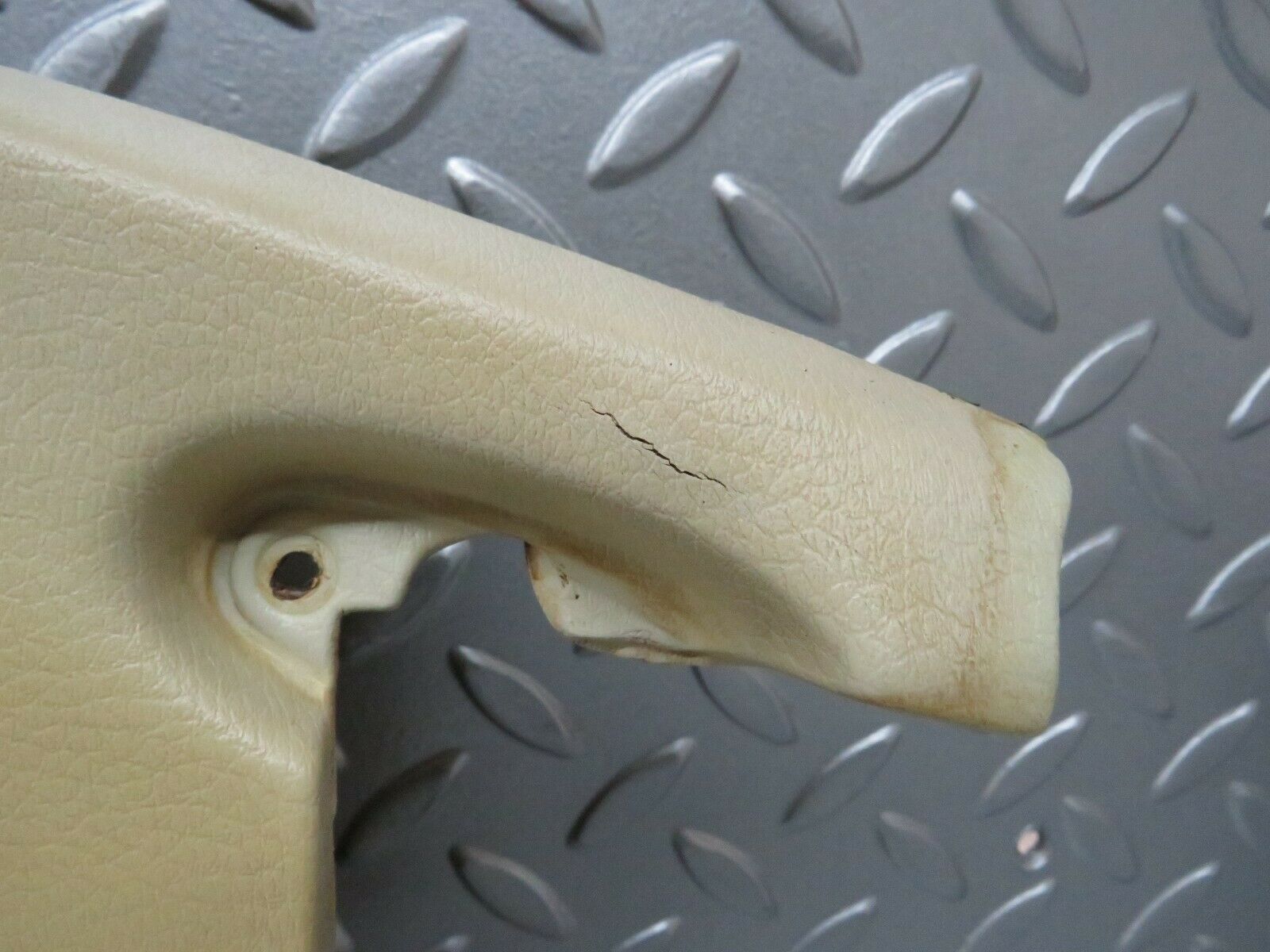 23743 Mercedes-Benz C107 450SLC Coupe Headlining Roof Panel Front Cream