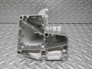 32662 Mercedes-Benz S124 300TE Wagon Power Steering Pump Bracket 1264660641