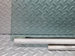 41123 Mercedes-Benz W126 300SE Rear Left Door Window Glass