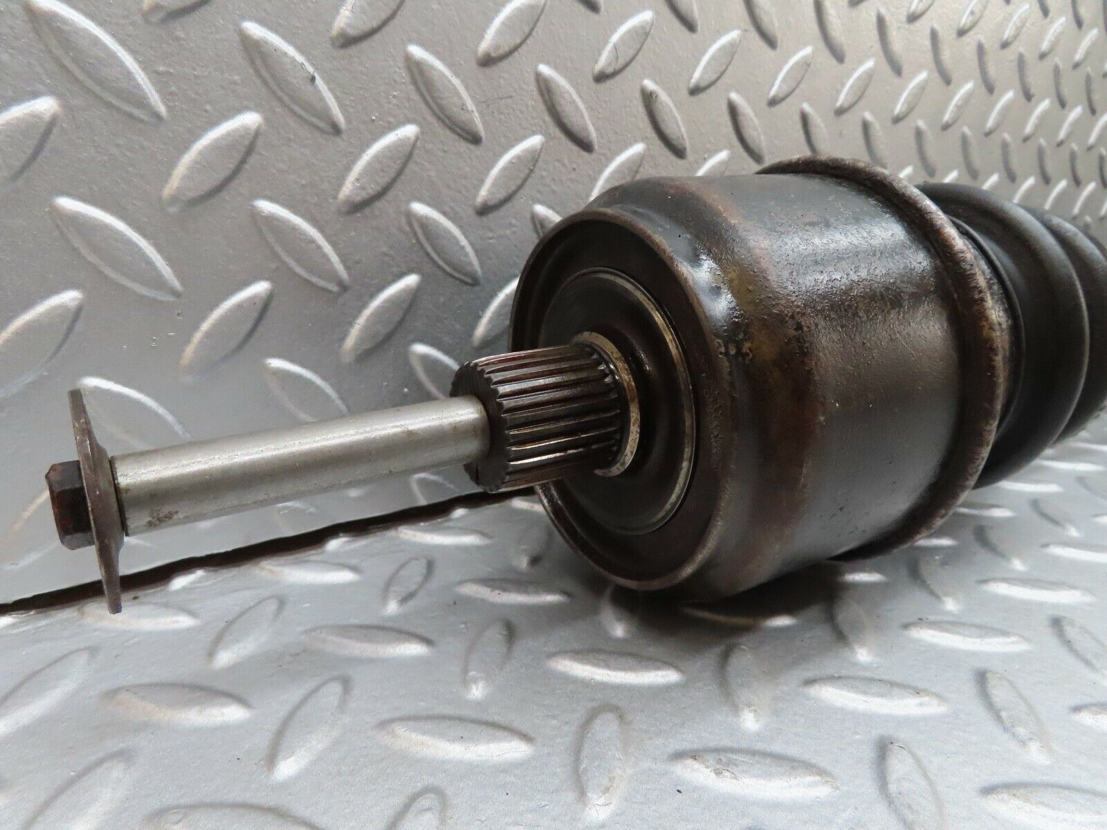 17811 Mercedes-Benz W116 450SEL Axle Shaft Drive Shaft