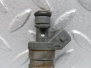 R129 SL fuel injector used OEM