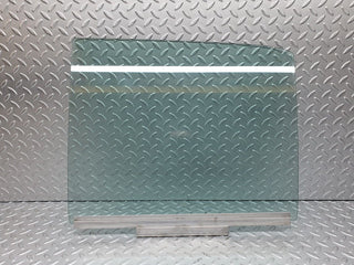 41124 Mercedes-Benz W126 300SE Rear Right Door Window Glass