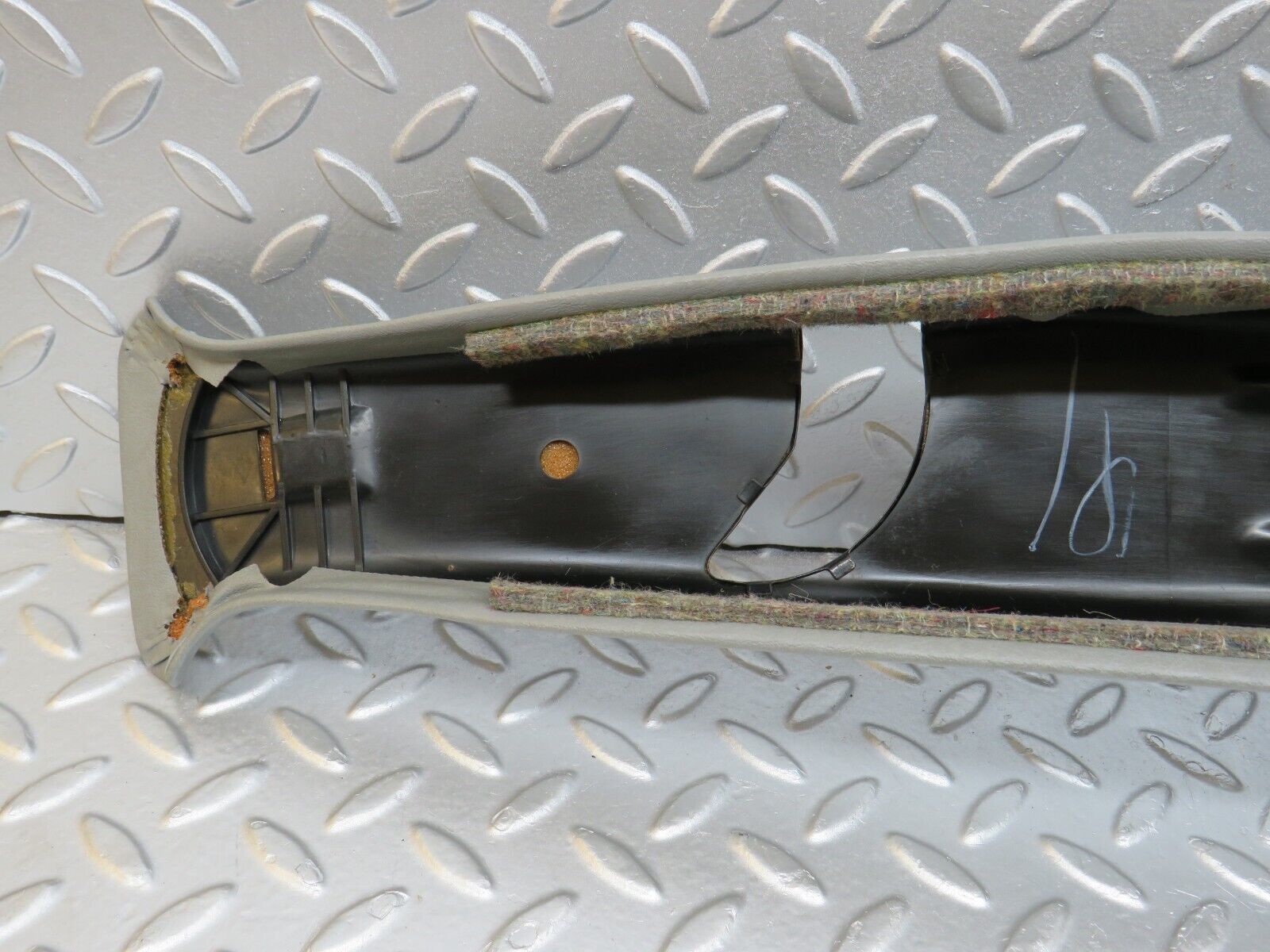 33569 Mercedes-Benz W201 190E 2.0L B Pillar Cover Left Side Grey 2016921189