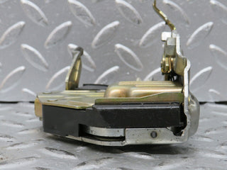 27669 Mercedes-Benz S124 300TE Wagon Front Right Door Lock Mechanism