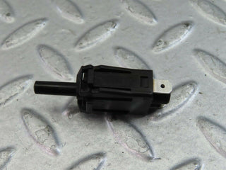 9334 Mercedes-Benz C124 300CE Coupe Door Contact Switch 0015458714