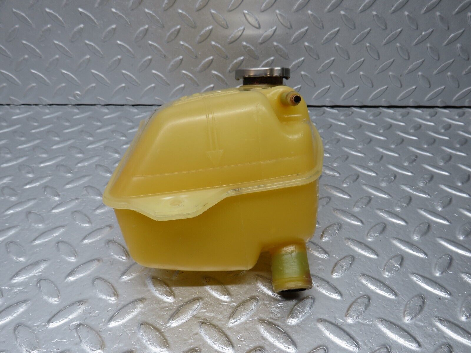 39092 Mercedes-Benz R107 500SL Coupe Coolant Reservoir Tank Behr 1165000449