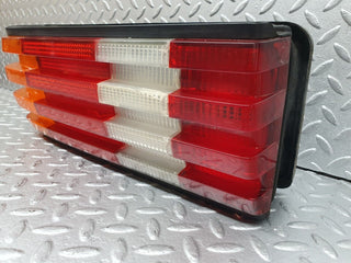 41161 Mercedes-Benz W126 300SE Tail Light & Bulb Holder Left Side