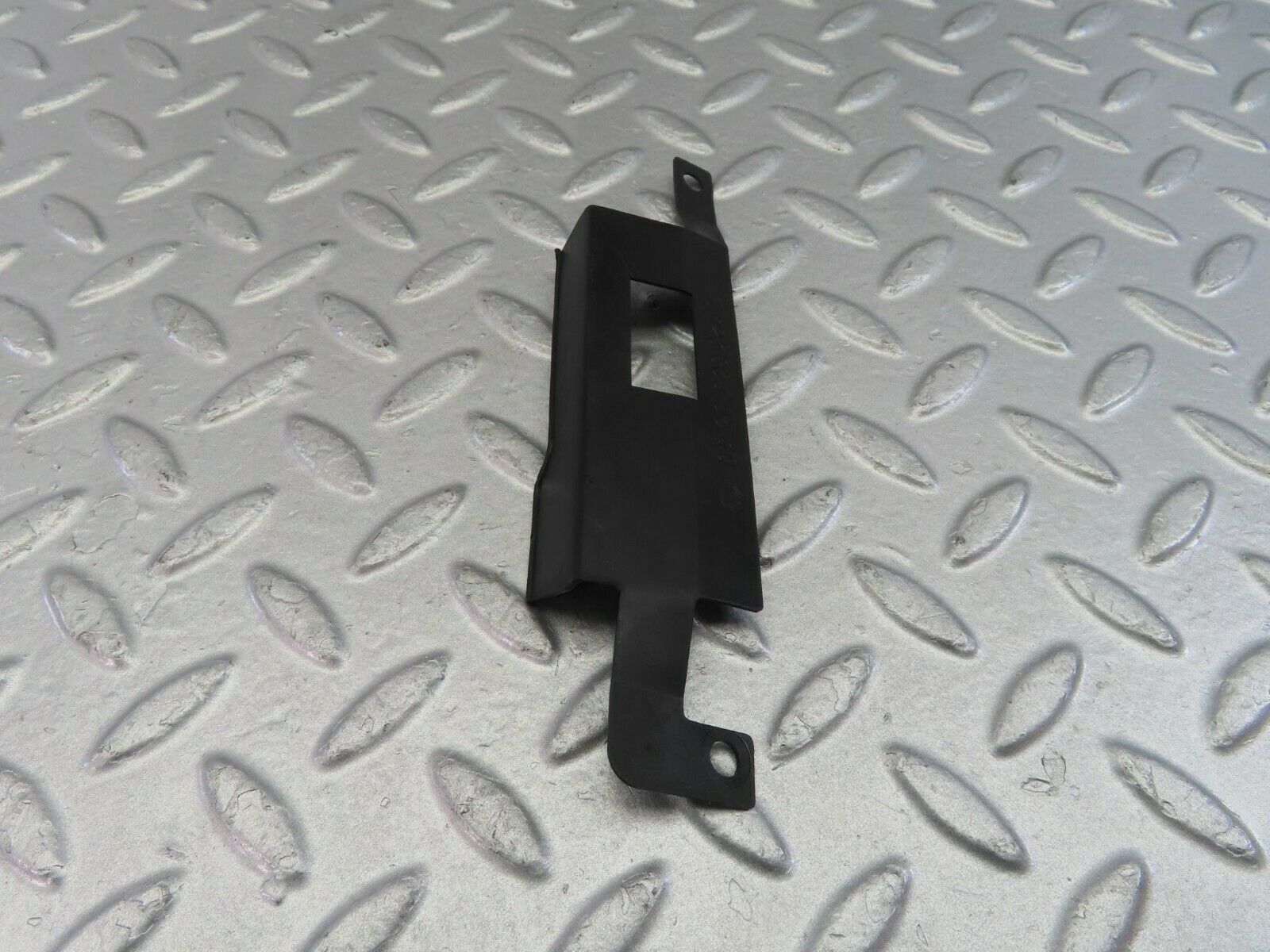 10033 Mercedes-Benz C123 230CE Coupe Heater Control Holder 1238330510