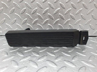 41485 Mercedes-Benz W124 200E Accelerator Pedal With Rubber 1263000504 1233010082