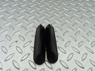 6215 Mercedes-Benz W126 380SE Dashboard Centre Air Vent Rubber Pair 1269970181