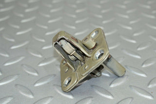 2976 Mercedes-Benz C123 280CE Coupe Bonnet Lock Catch