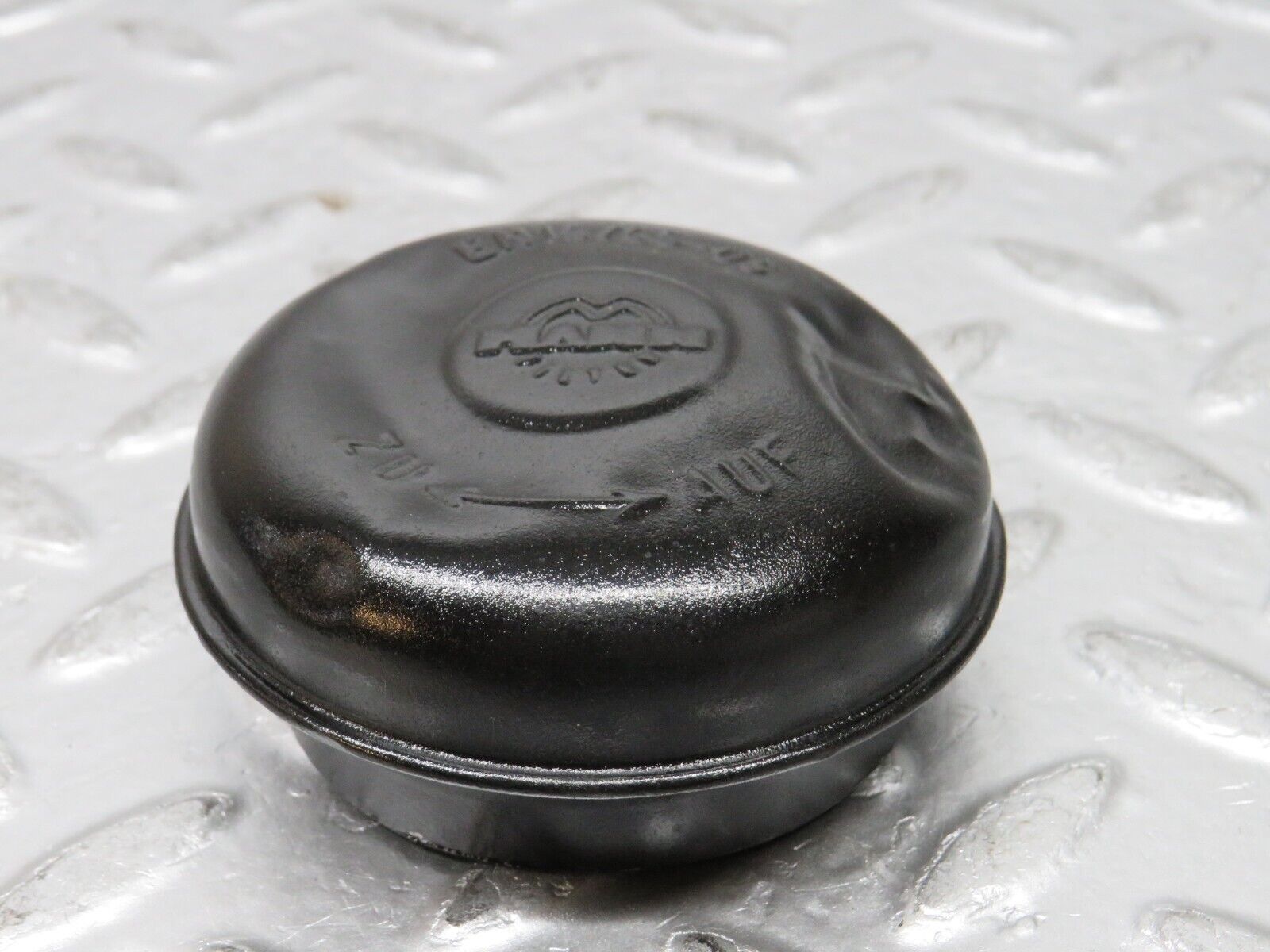 0266 Mercedes-Benz W120 Ponton Oil Filler Cap MANN
