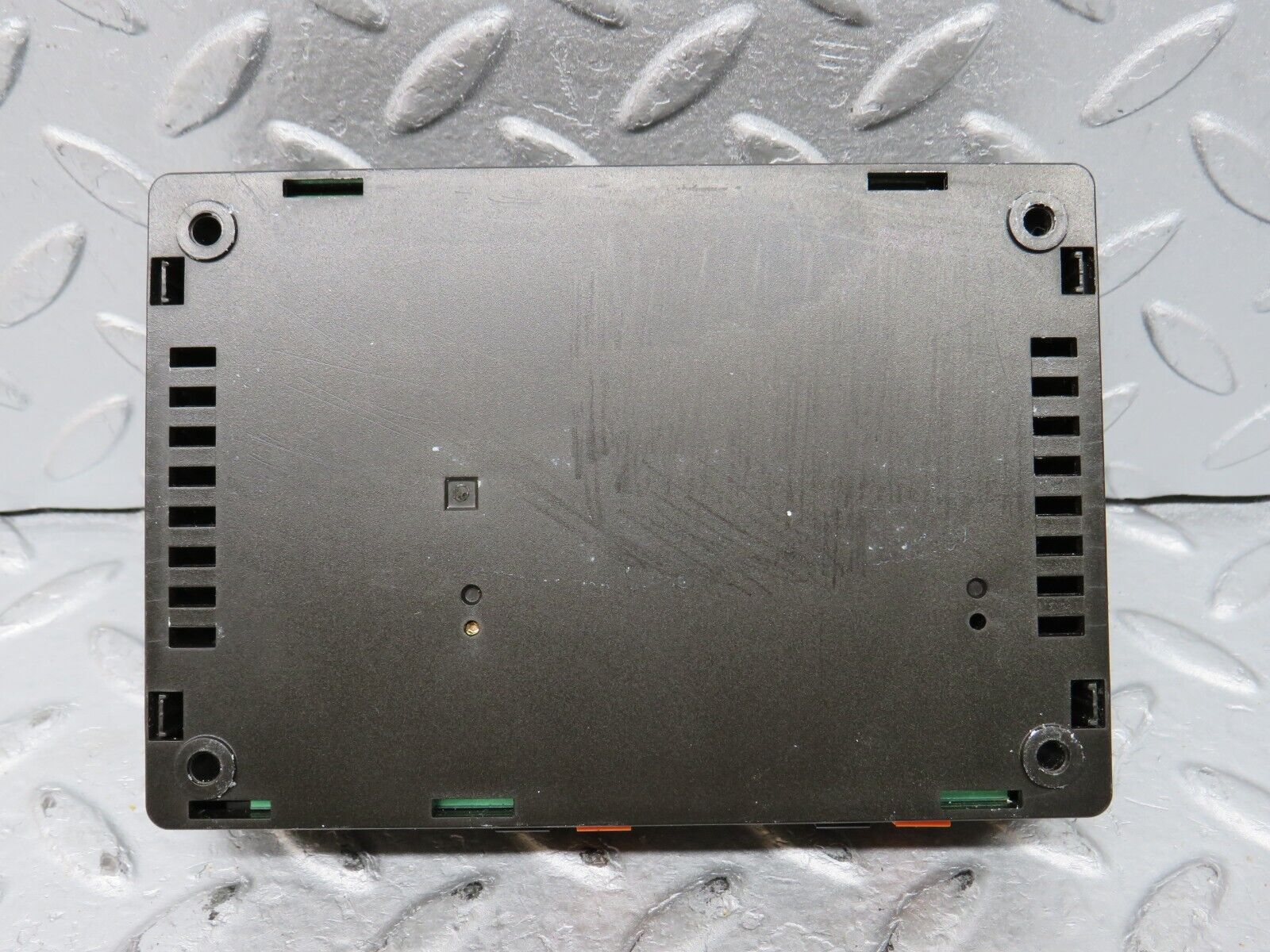 36506 Mercedes-Benz W201 190E 2.0L Dynamulti Sound System PIONEER RD-N170