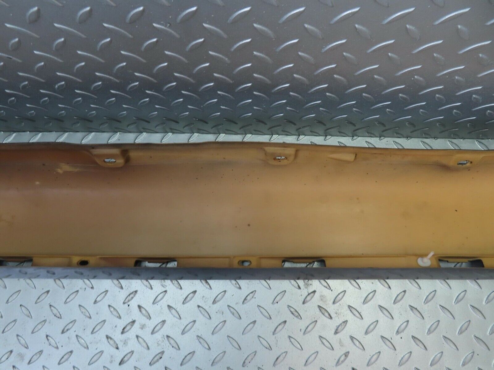 15136 Mercedes-Benz W140 S320 Side Skirt Right Side 1406901440