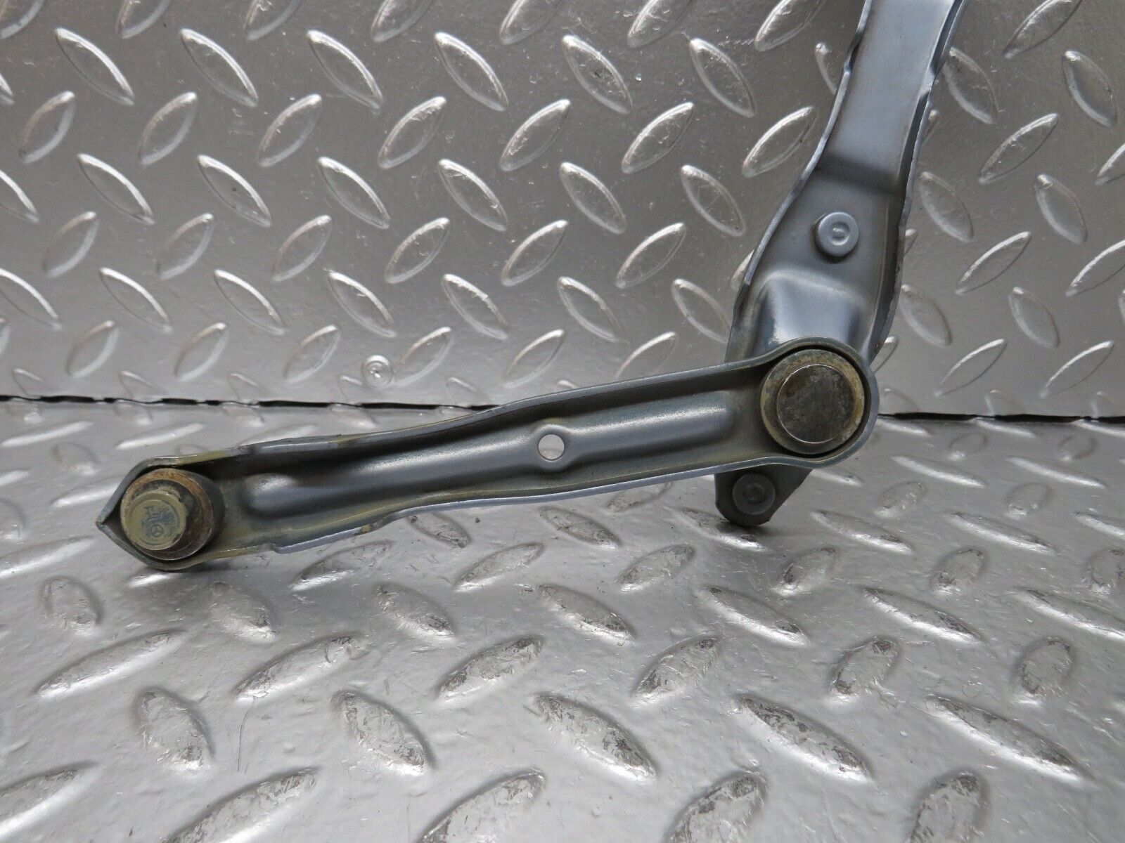 25188 Mercedes-Benz W201 190D Bonnet Hinge Right