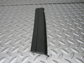 32295 Mercedes-Benz S124 300TE Wagon Front Right Fender Wing Lower Moulding Trim