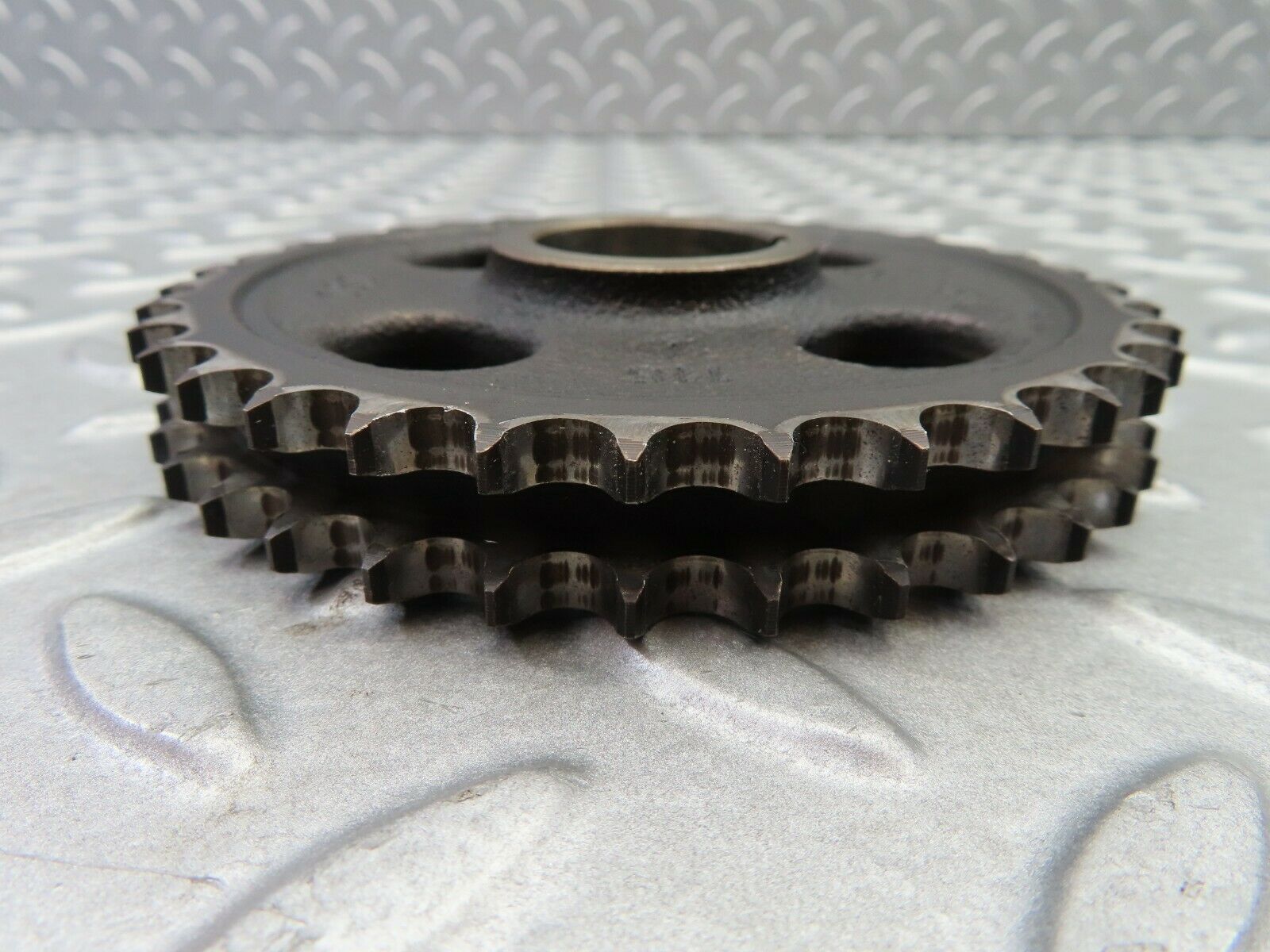 6278 Mercedes-Benz W126 380SE Camshaft Timing Gear 1160520601