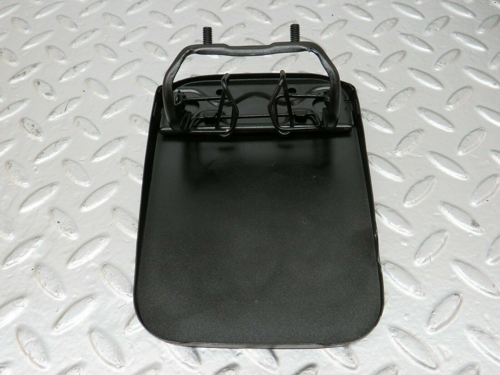 24456 Mercedes-Benz S124 220TE Wagon Fuel Tank Flap Cap