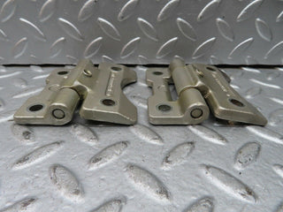 21488 Mercedes-Benz W126 300SE Door Hinges Pair 1237200037