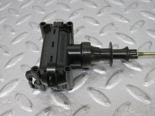 33648 Mercedes-Benz W201 190E 2.0L Door Lock Vacuum Actuator Rear Right