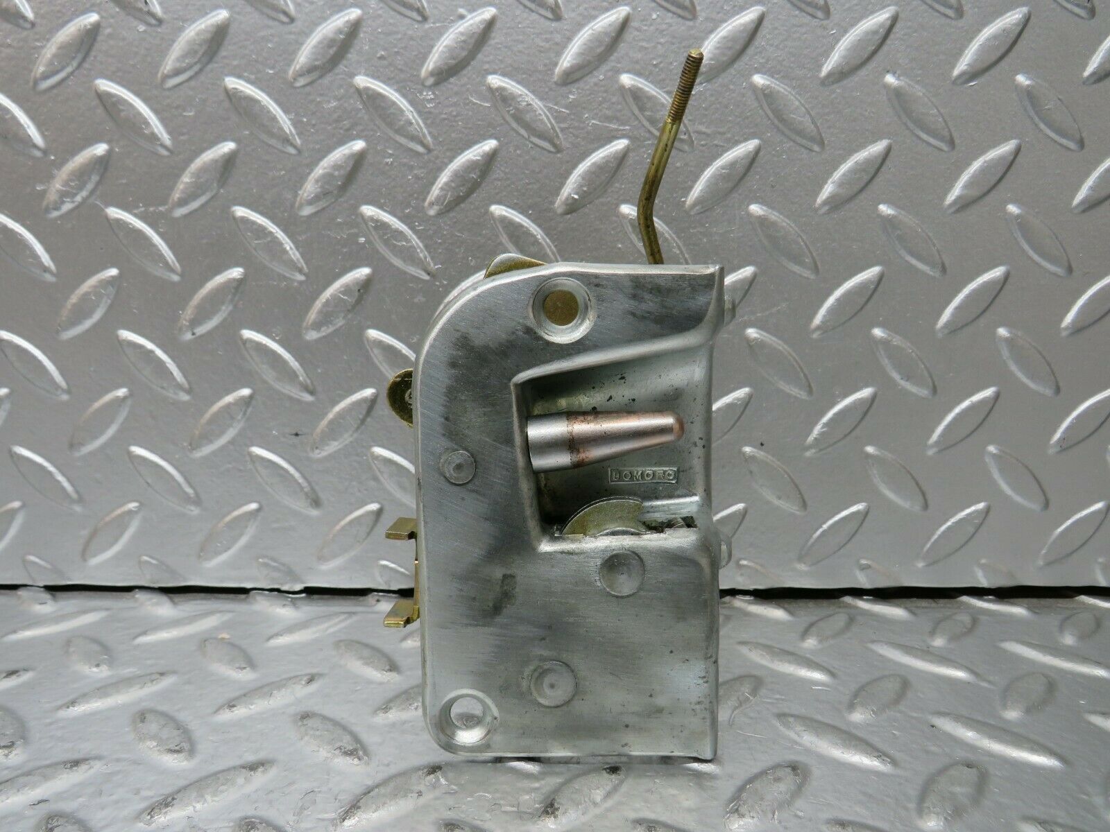 23459 Mercedes-Benz W114 280E Front Left Door Lock Mechanism
