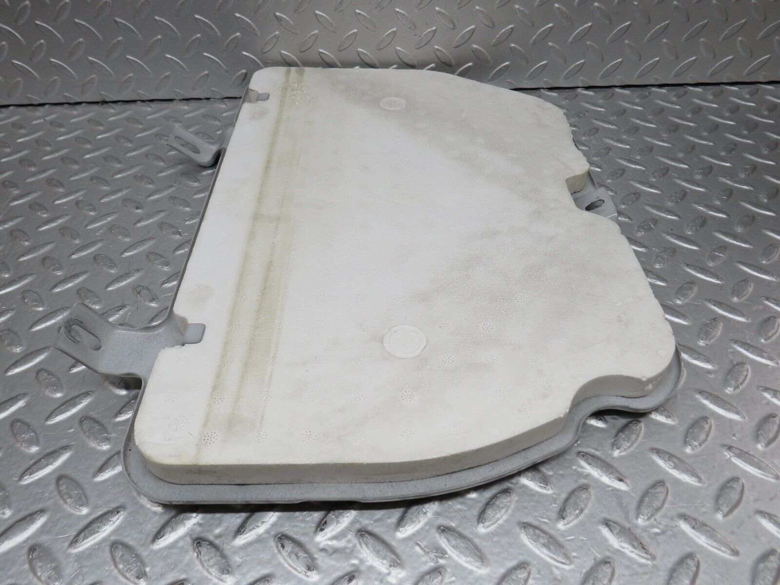 34843 Mercedes-Benz W210 320E Front Left  Floor Cover