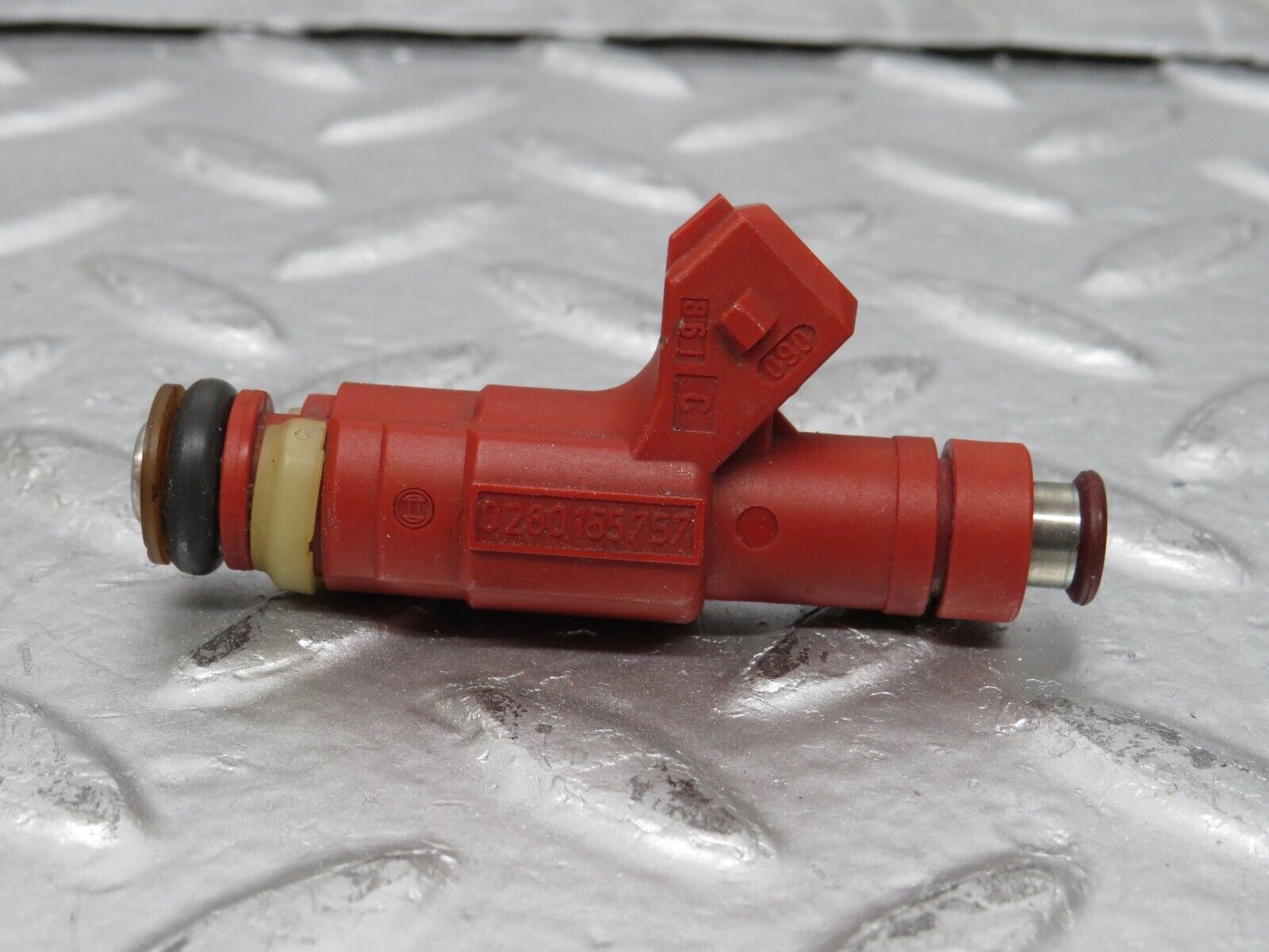 24911 Mercedes-Benz W140 S320 Fuel Injector Bosch 0000788623