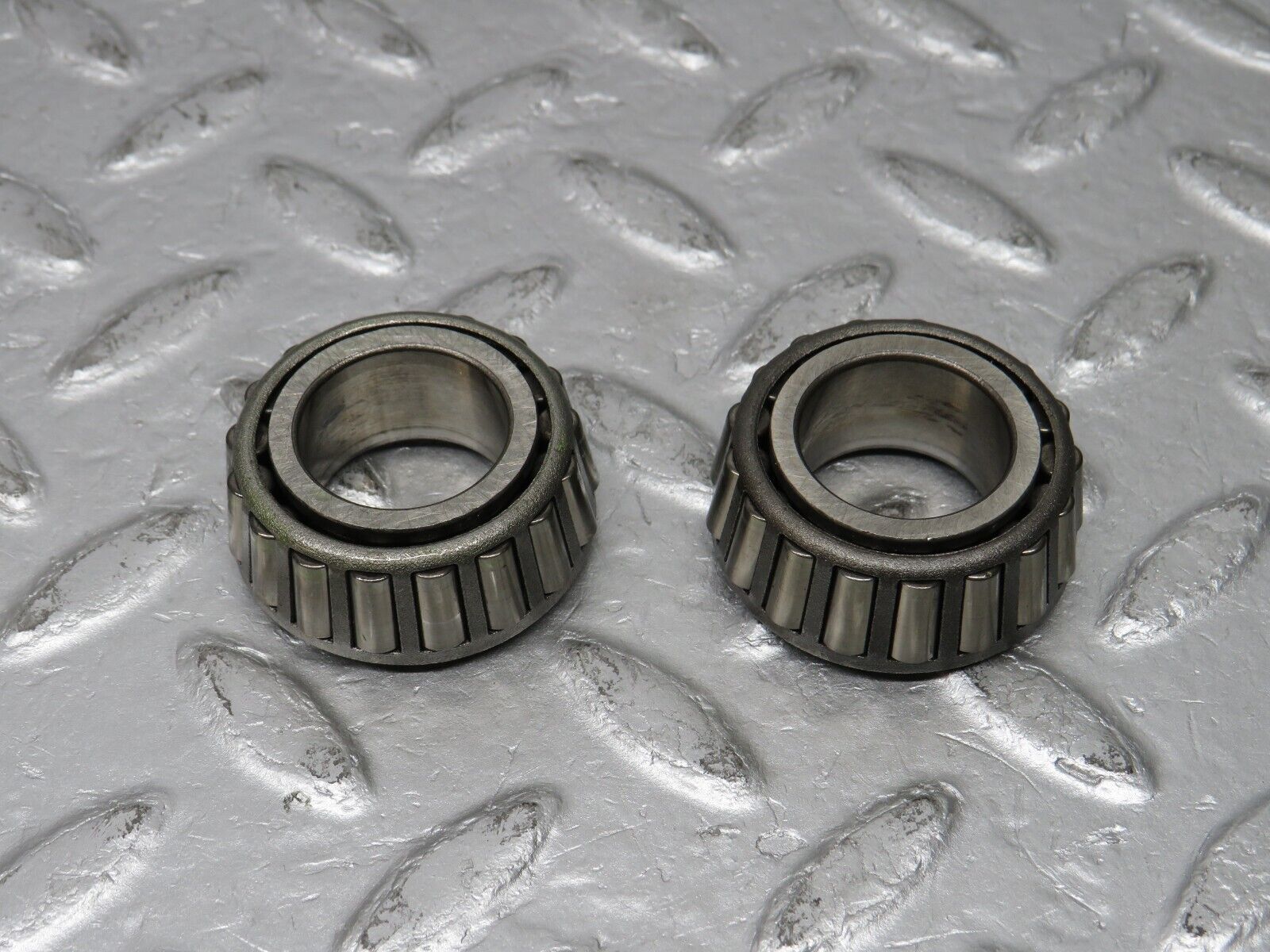 38480 Mercedes-Benz R129 280SL Coupe Wheel Hub Locking Cap With Bearing