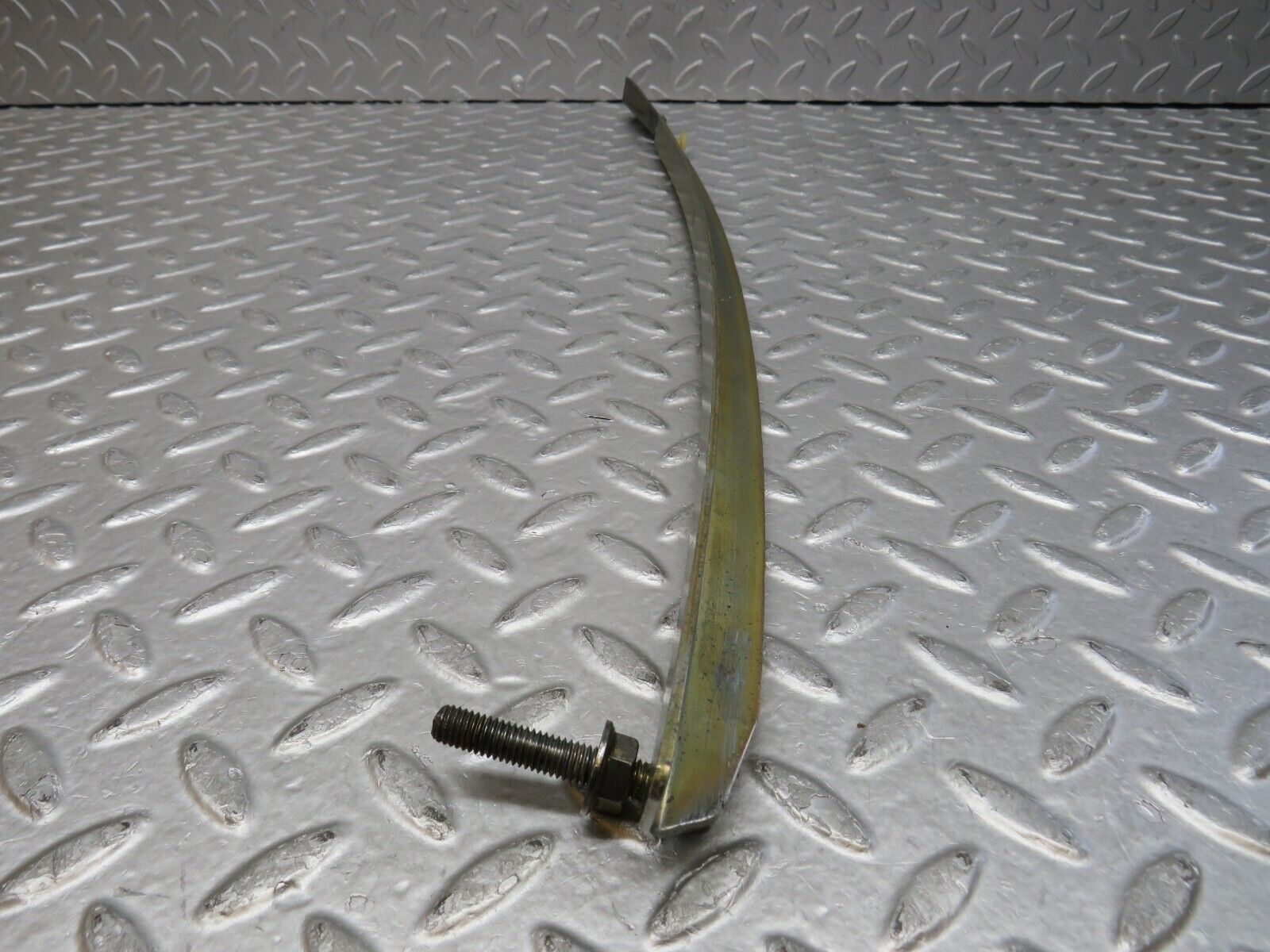 37016 Mercedes-Benz C126 420SEC Coupe Right Door Window Channel