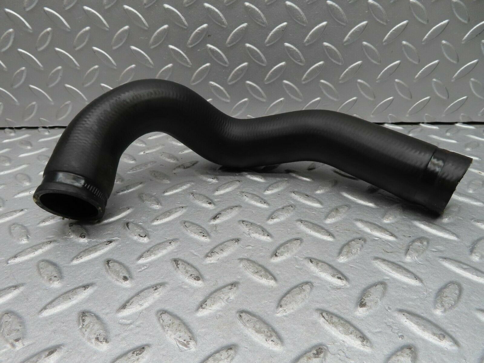 16351 Mercedes-Benz W124 260E Coolant Hose Pipe Set 1245012382