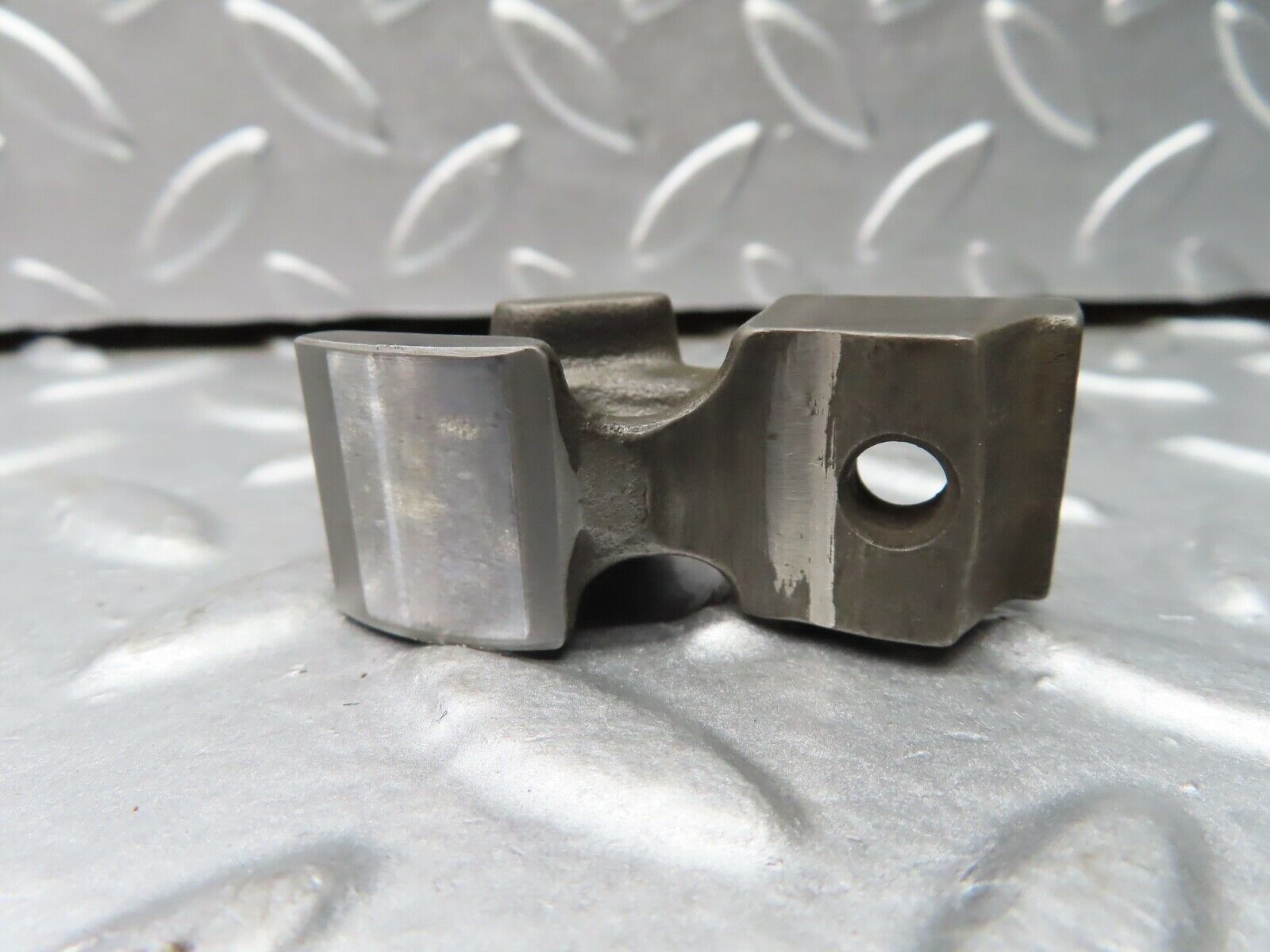 20714 Mercedes-Benz R107 450SL Valve Rocker Arm With Retaining Spring