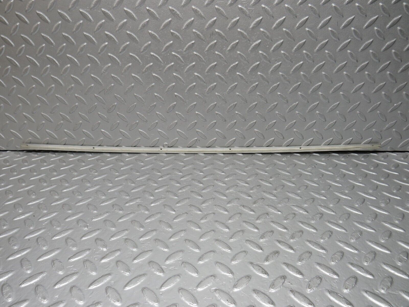 38869 Mercedes-Benz W201 190E 2.6L Sunroof Chrome Trim