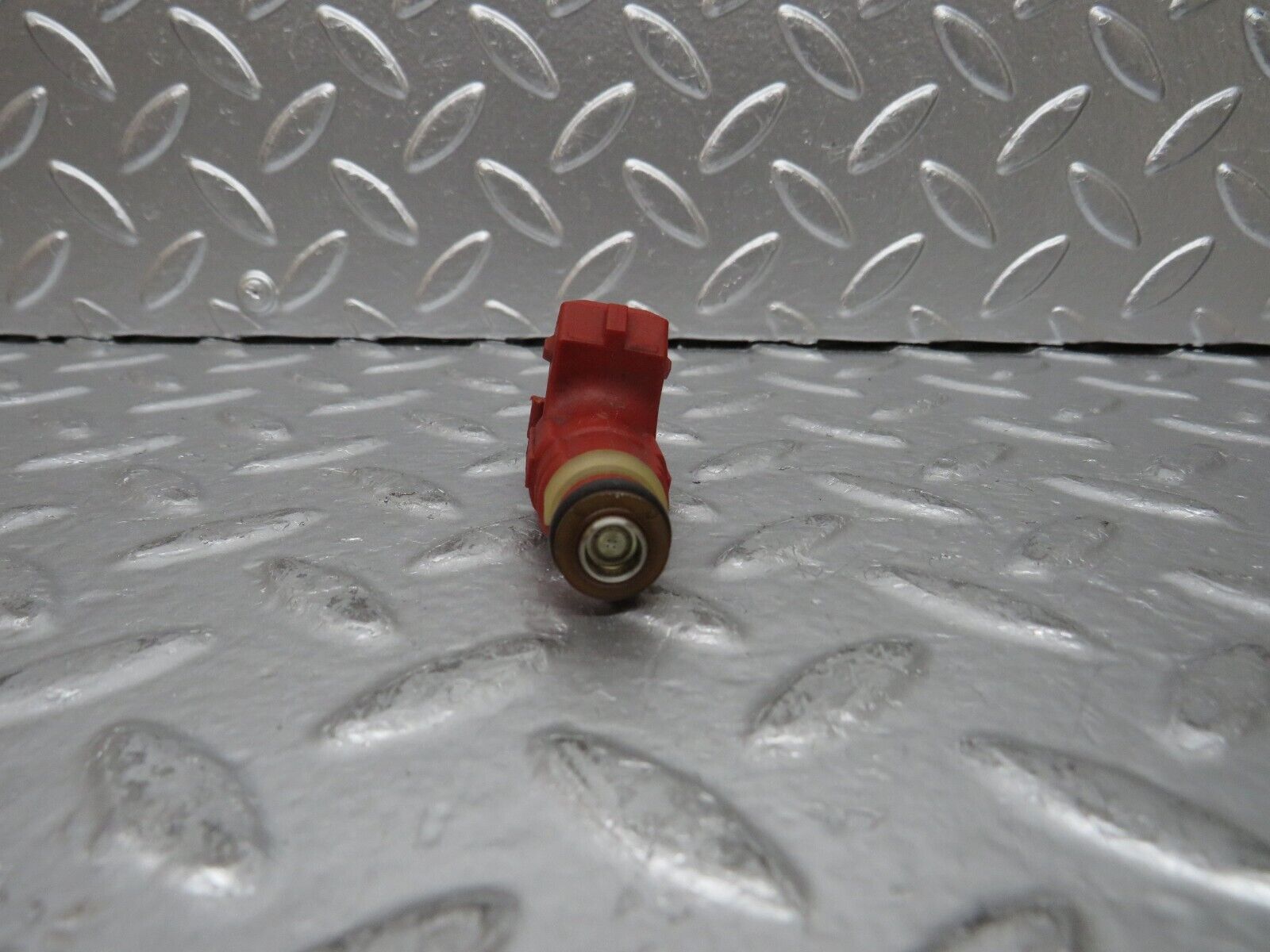 24909 Mercedes-Benz W140 S320 Fuel Injector Bosch 0000788623