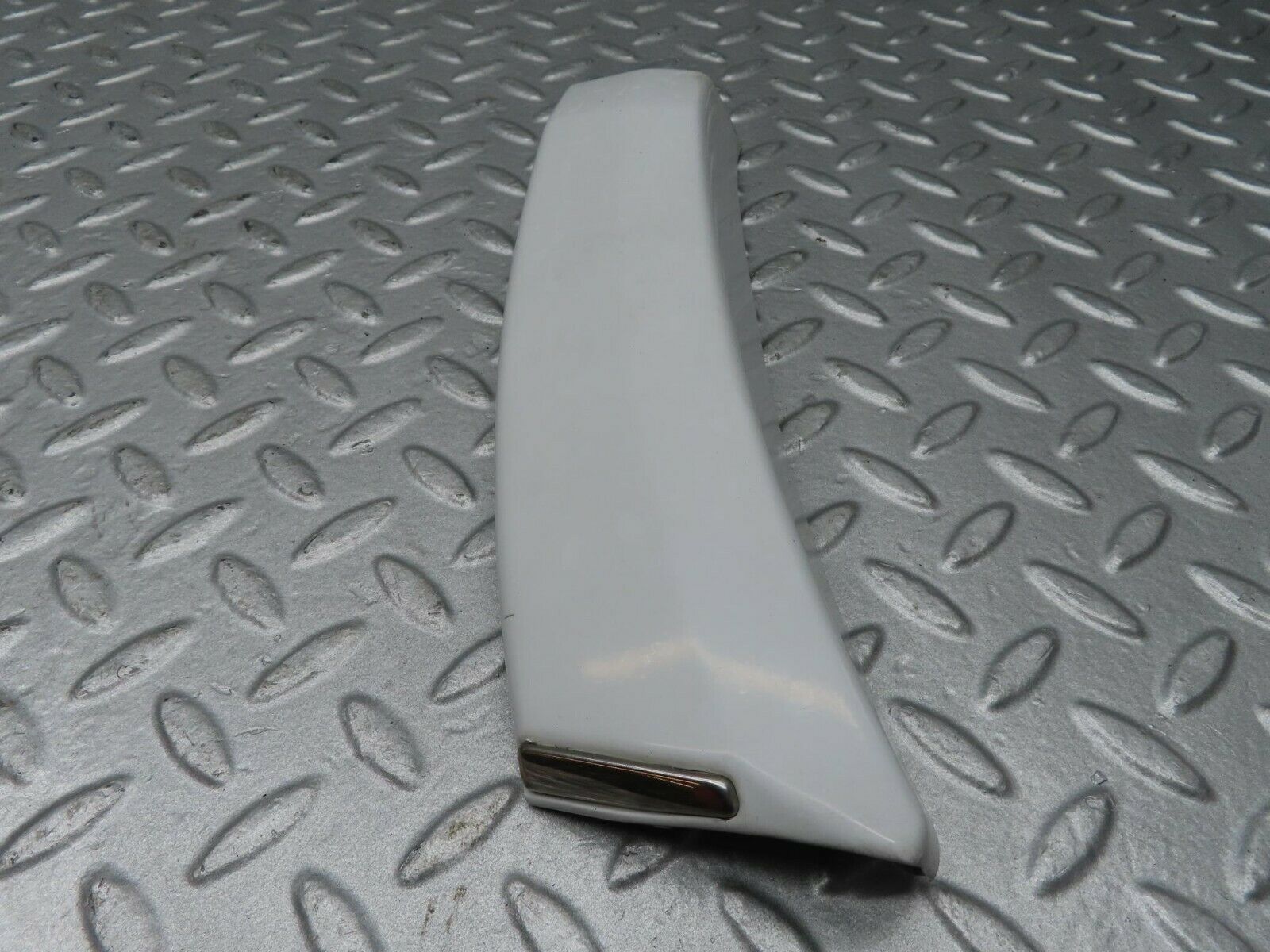 16326 Mercedes-Benz W124 260E Rear Right Fender Lower Moulding Trim 1246902040