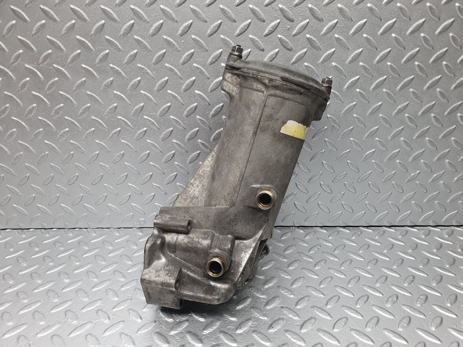 40861 Mercedes-Benz W123 300D Oil Filter Housing 6151840102 6171840125