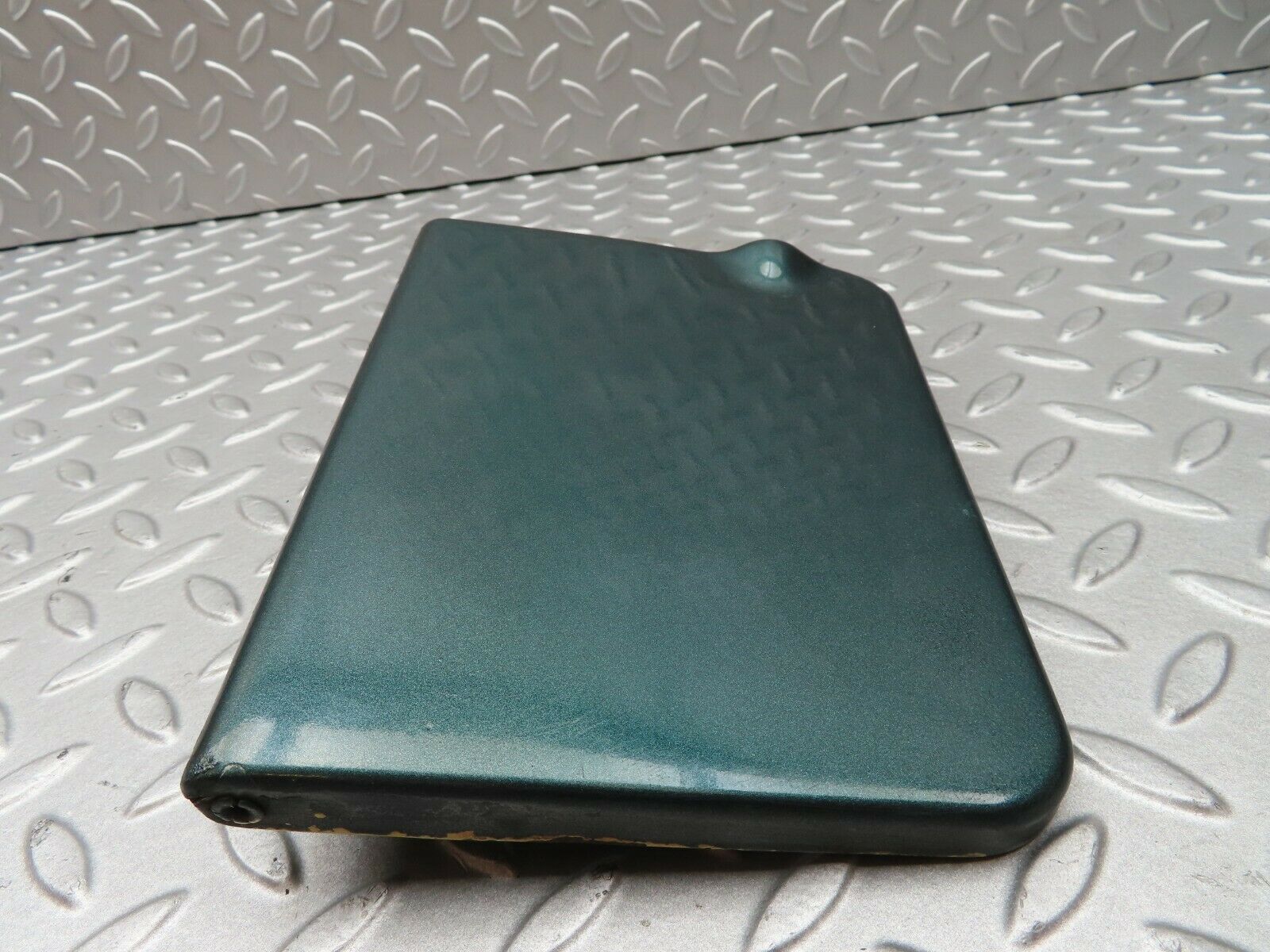 4626 Mercedes-Benz W114 280CE Coupe Fuel Tank Flap Cap 1145840639