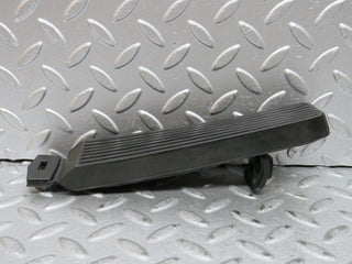 29086 Mercedes-Benz C124 320CE Coupe Accelerator Pedal With Rubber 1233010082