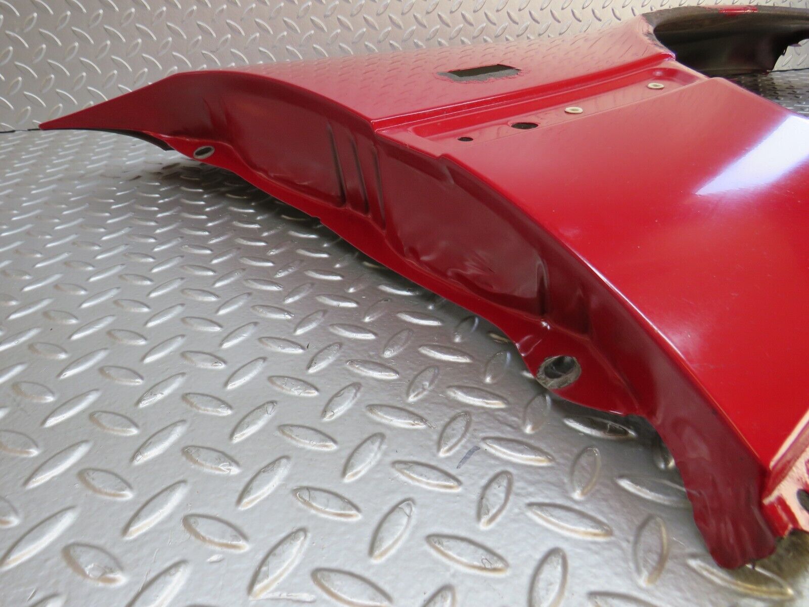 33369 Mercedes-Benz W202 C180 Front Right Fender Wing